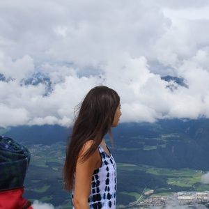 Meet your Posher, Eliza